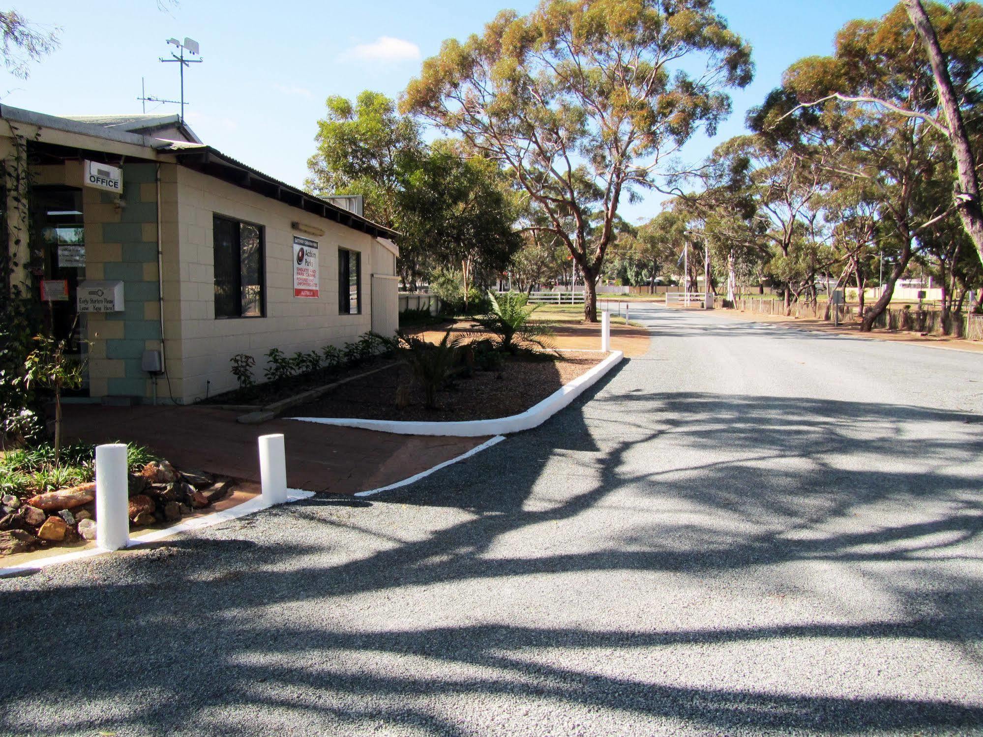 Acclaim Gateway Caravan Park Dundas Zewnętrze zdjęcie